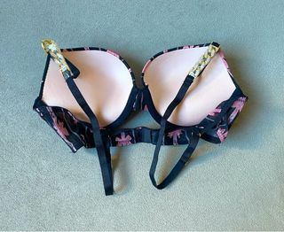 Conjunto lencería Victoria’s Secret lazos