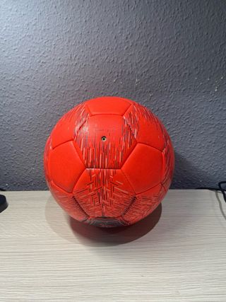 Balón Futsal 100 - 58 cm Talla 3