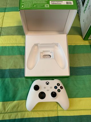 Xbox Series S + 2 controller + scatole