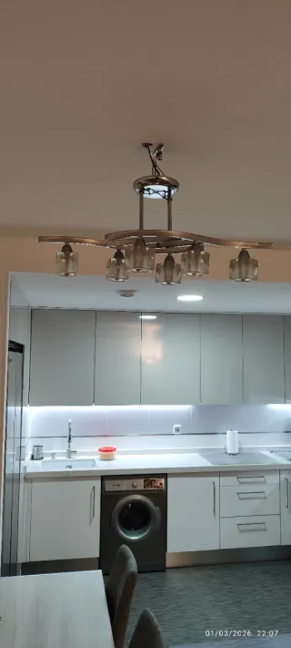 Lámpara de techo de cristal y metal