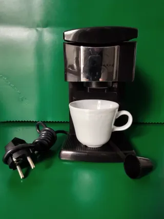 Cafetera de viaje negra