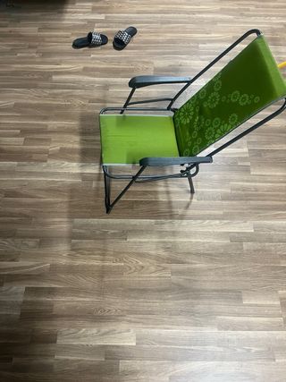 Suelo laminado y almohadilla aislante