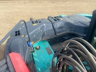 Excavadora KOBELCO SK230-5