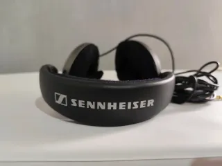 Auriculares Sennheiser HD 518