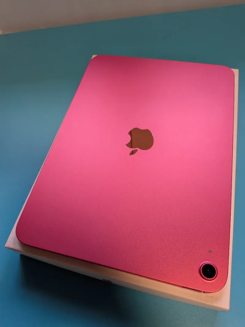iPad 11 (2025) Chip A16 128GB Rosa + Funda afbeelding 2