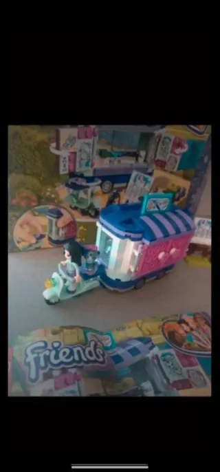 LEGO Friends Puesto de arte Emma
