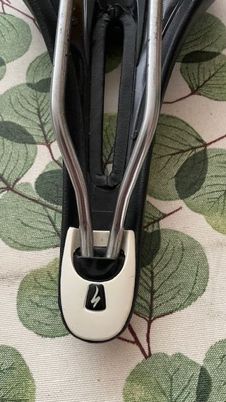 Sillín Specialized Avatar Gel 143