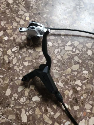 Freno delantero Shimano