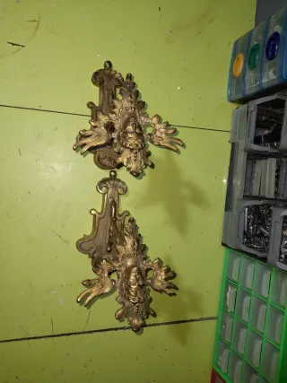 Colgadores antiguos para cortinas de latón