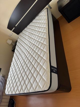 Colchón Cecotec Flow Viscocare 135x190
