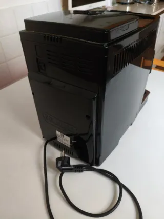 Cafetera Delonghi Magnifica S