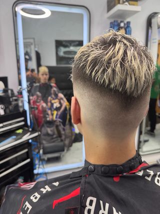 Barbero a tiempo completo