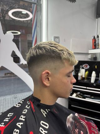 Barbero a tiempo completo