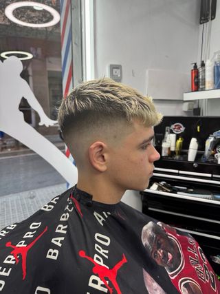 Barbero a tiempo completo