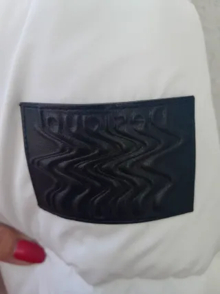 Plumífero Desigual Blanco con Capucha