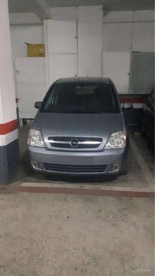 Parcela de garaje basauri