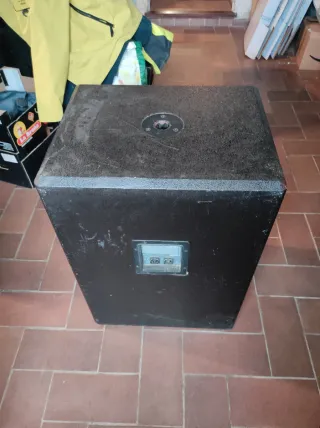 Subwoofer DAS 118 Negro