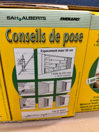 Lote de 20 cajas 250 Clips para Lambris + Clavos