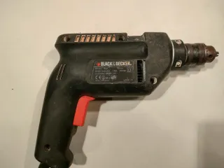 Taladro Black & Decker BD562 400W