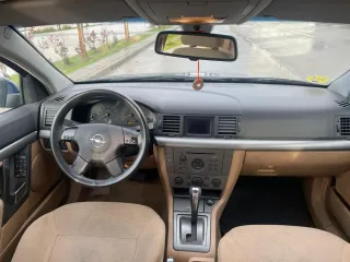 Opel Vectra 2003
