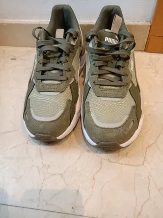 Zapatillas Puma verdes como nuevas