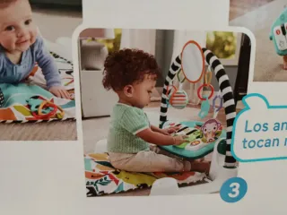 Gimnasio Piano Fisher-Price Kick & Play