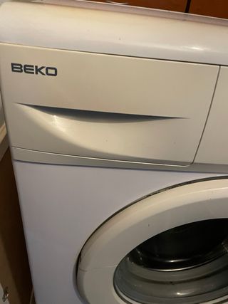 Lavadora Beko 5kg Modelo WML 15060 JL