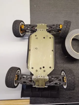 RC 1/14 LC Carroceria e Componentes