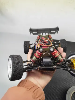 RC 1/14 LC Carroceria e Componentes