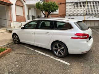 Peugeot 308 SW 1.6 HDI, 120 CV, modelo Allure