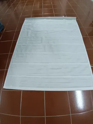 Cortina Estor de tablas beige