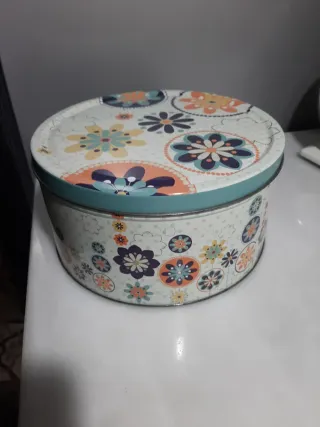 Lata de galletas decorada