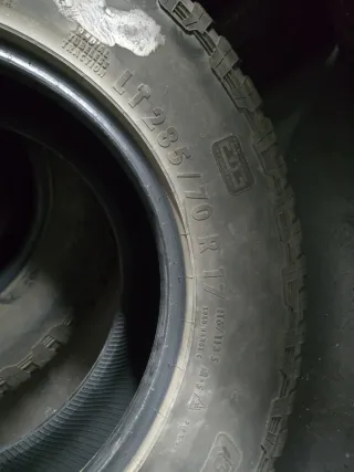 LT 285 70 R17 116/113 S Neumáticos General Grabber