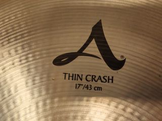PLATO ZIDJIAN CRASH  A THIN 16" y SORDINA CAJA