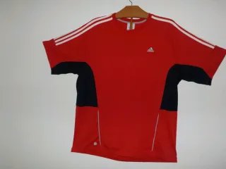 Camiseta Adidas Deportiva Roja
