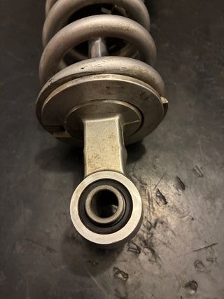 Amortiguador Yamaha R1 (2004-2006)