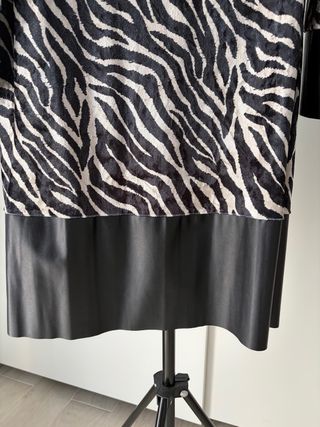 Vestido estampado cebra