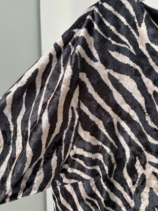 Vestido estampado cebra