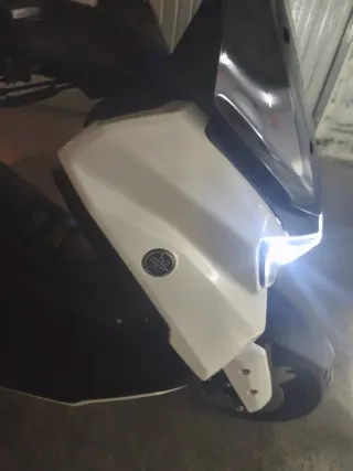Yamaha NMAX 125 2025 Scooter Automática