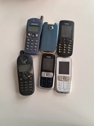Lote de 6 telefonos antiguos