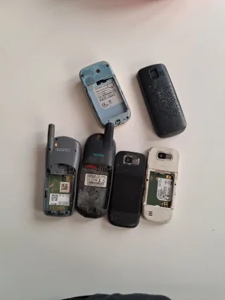 Lote de 6 telefonos antiguos