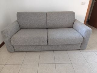 divano letto poltronesofà colore grigio