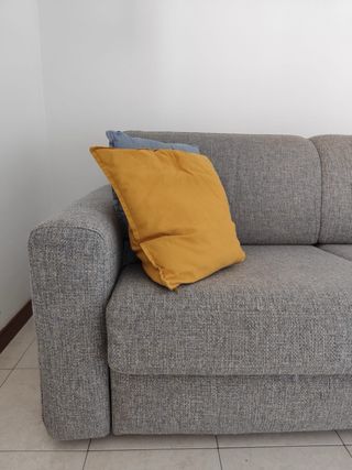 divano letto poltronesofà colore grigio
