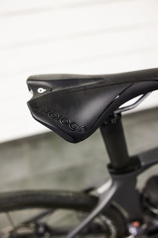 Orbea Orca Aero gris carbono electrónica