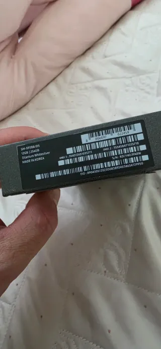 Samsung S25 Ultra titanium white silver