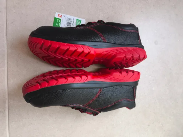 Botas de seguridad Isaline negras y rojas