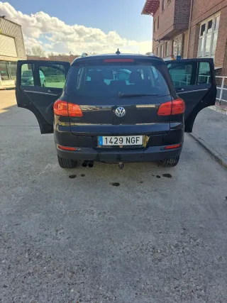 Volkswagen Tiguan 2012
