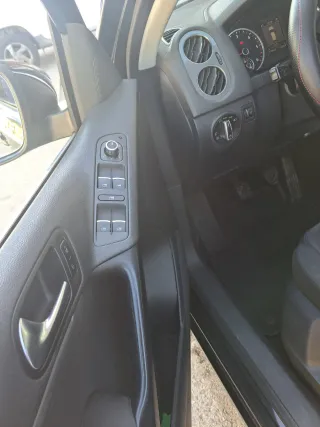 Volkswagen Tiguan 2012