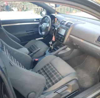 Volkswagen Golf 2005