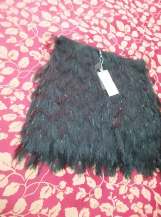 Falda de flecos negra